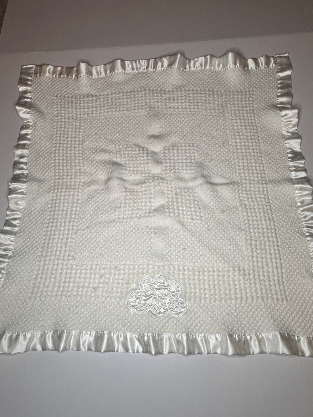 VTG Waffle Weave Baby Blanket Satin Trim Edge White Lovey Security 27x27 Kidgets
